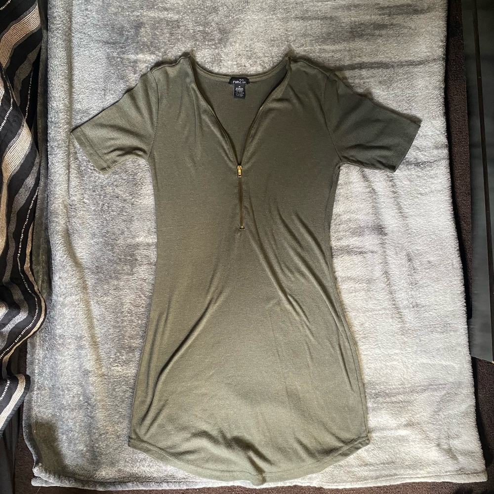 Rue 21 Zip Dress — Medium